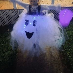 Light up tulle ghost outfit